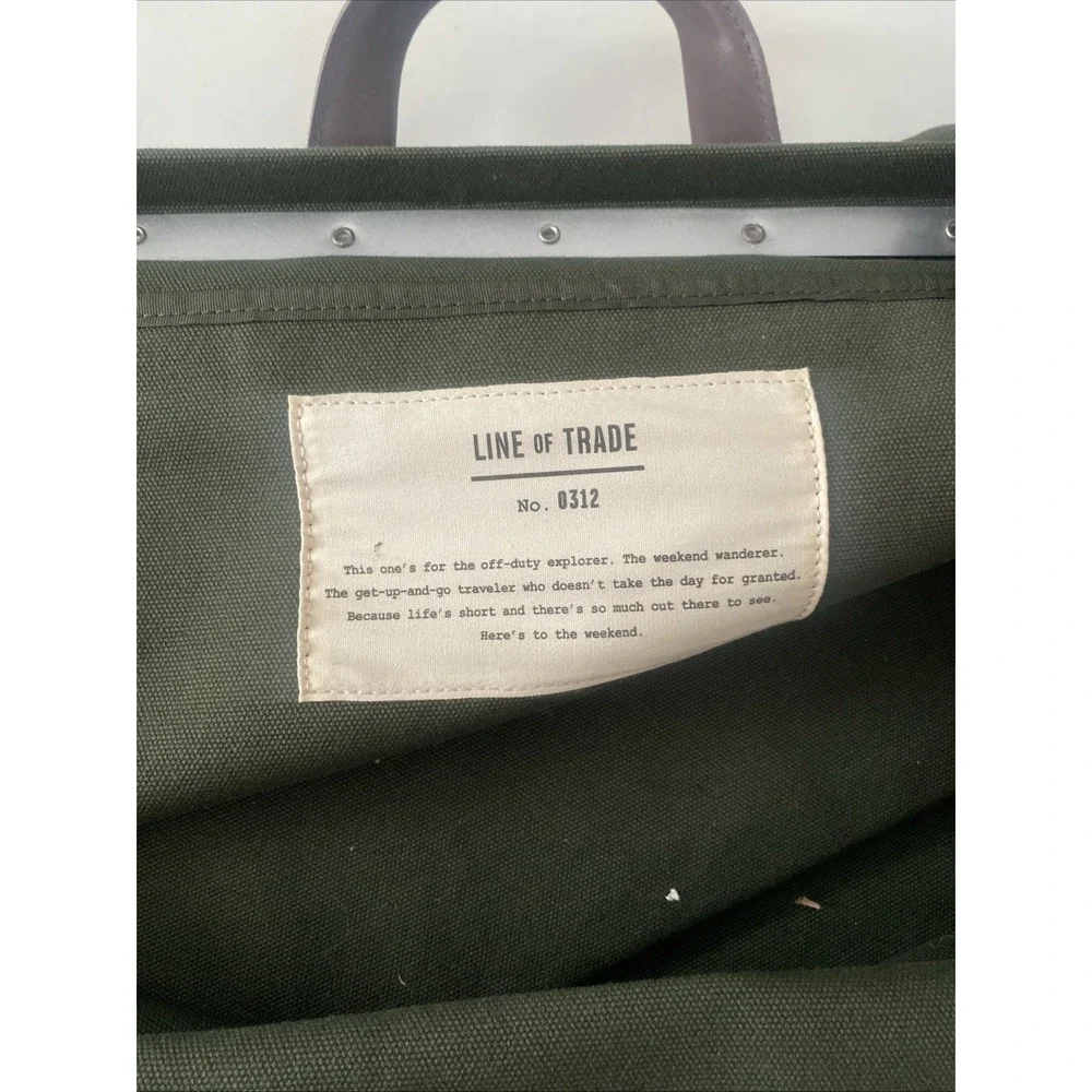 Bespoke Post Line of Trade Canvas Crossbody Duffel Weekender Olive Green Bag